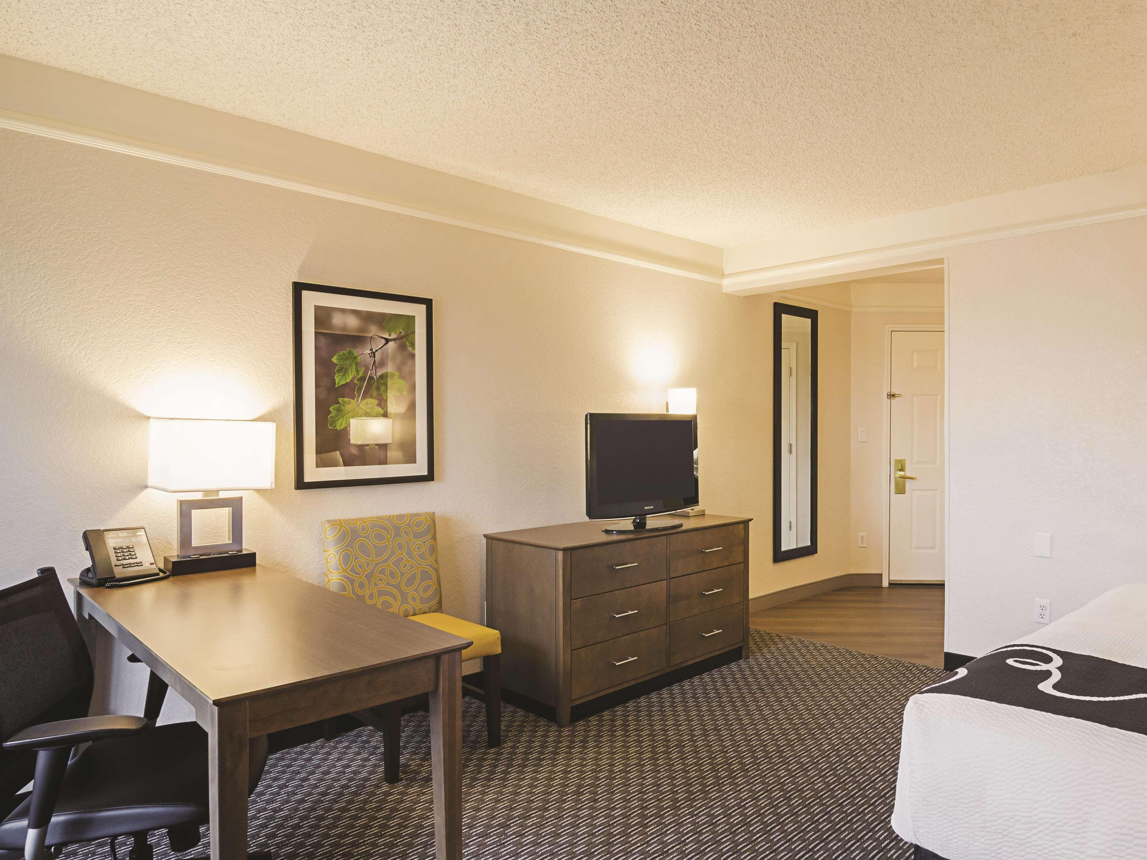 La Quinta By Wyndham Denver Airport Dia Εξωτερικό φωτογραφία